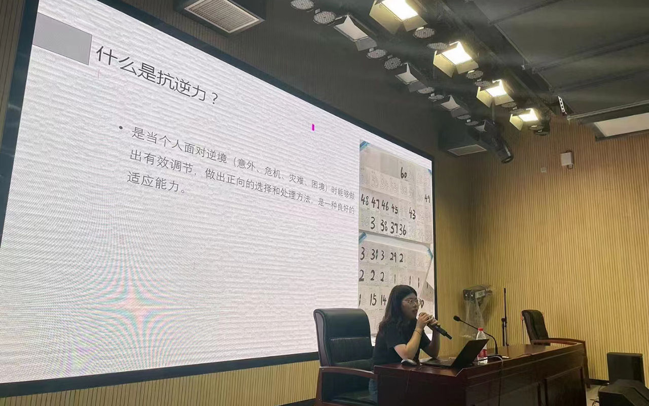 石拐董玉娣中学